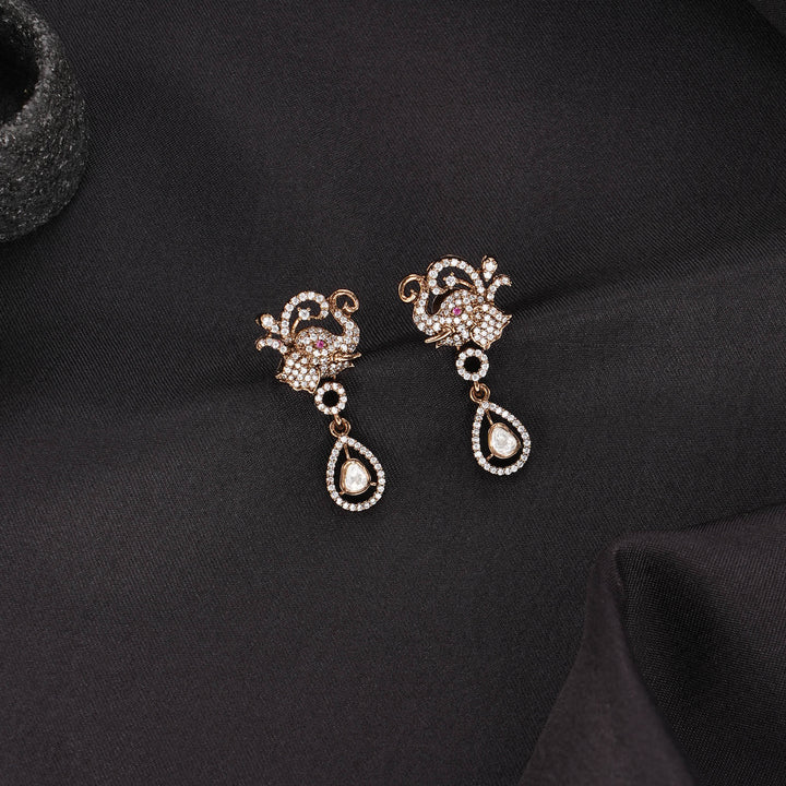 Vireya Victorian Short Necklace Set