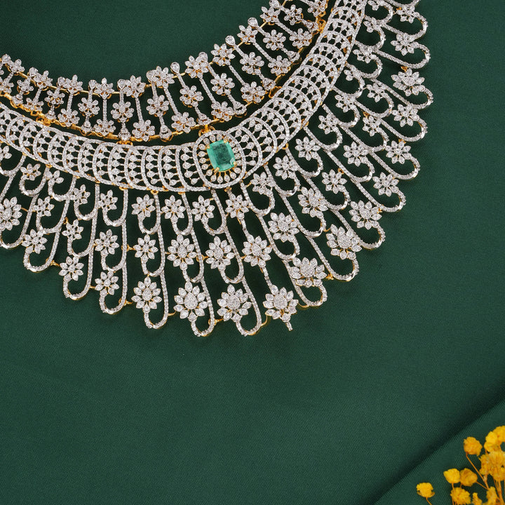 Grandeur Avikam Choker Set