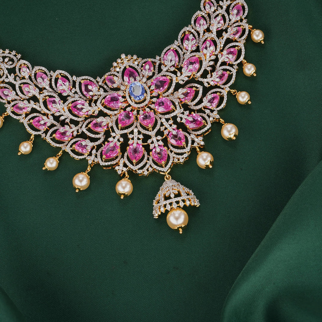 Amazing Avikam Necklace Set