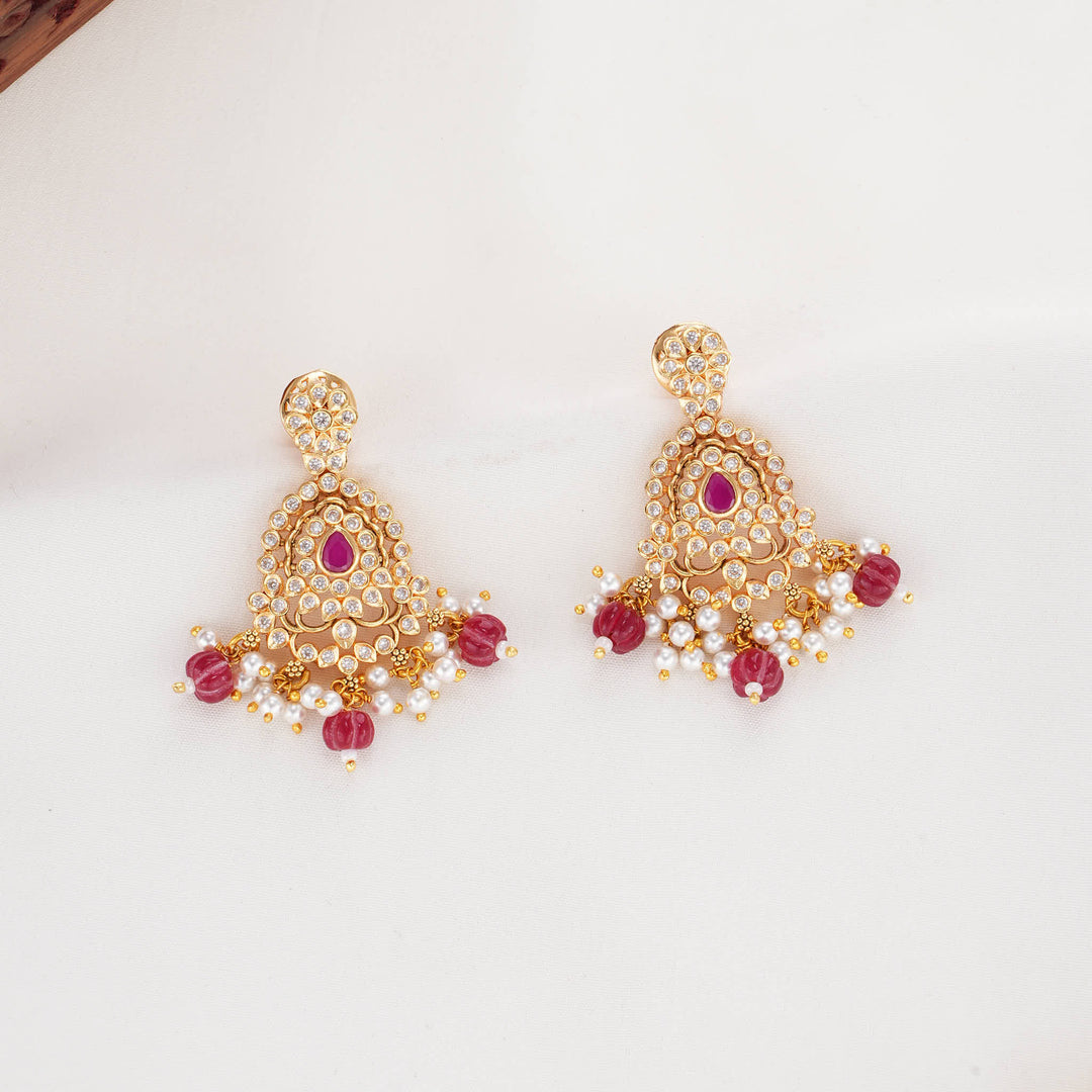 Delightful Nagas Short Necklace Set