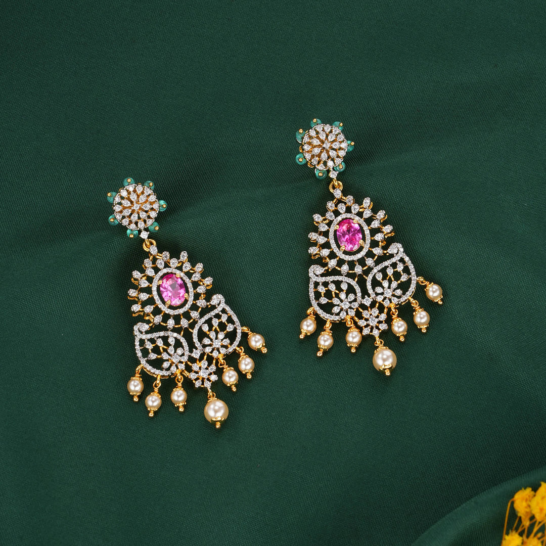 Stunning Avikam Choker Set