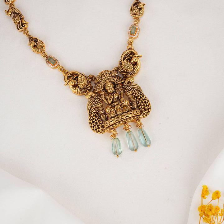 Inshikaa 3D Spl Short Necklace
