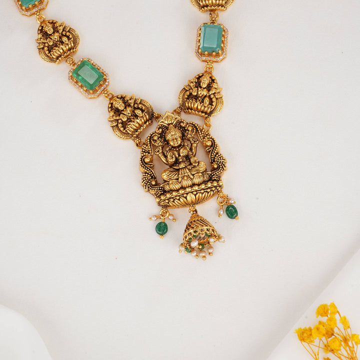 Yariga 3D Spl Short Nagas Necklace