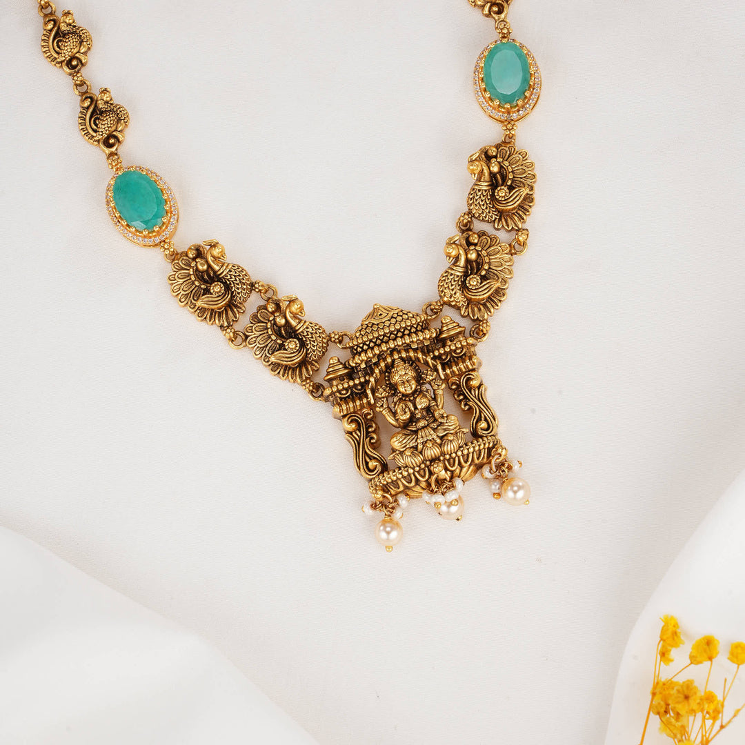 Sashini 3D Spl Short Nagas Necklace
