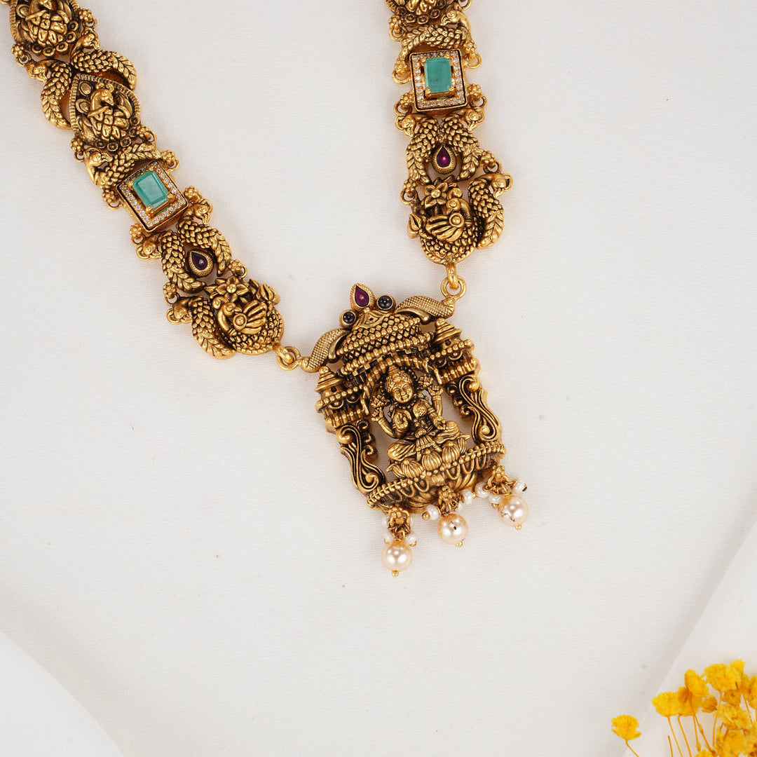 Vikasha 3D Spl Short Nagas Necklace