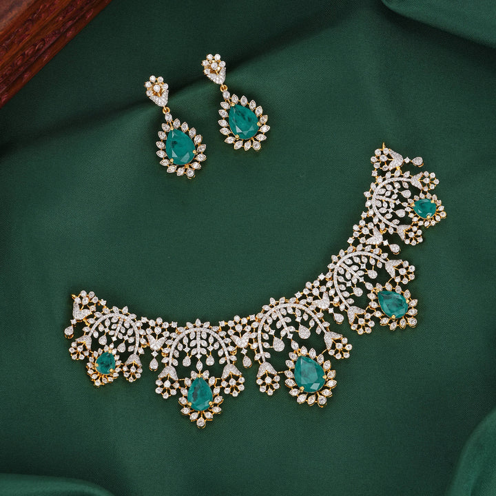 Gorgeous Avikam Necklace Set