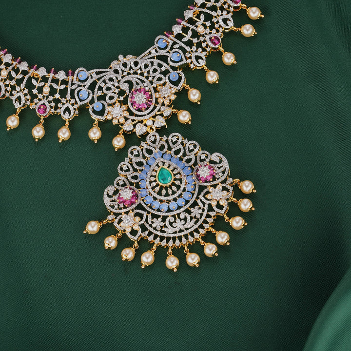 Amazing Avikam Necklace Set