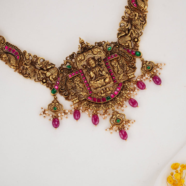 Divine 3D Spl Short Necklace Set
