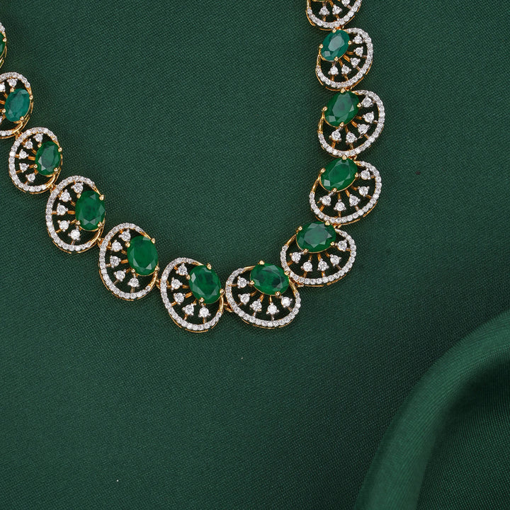 Beautiful Avikam Short Necklace