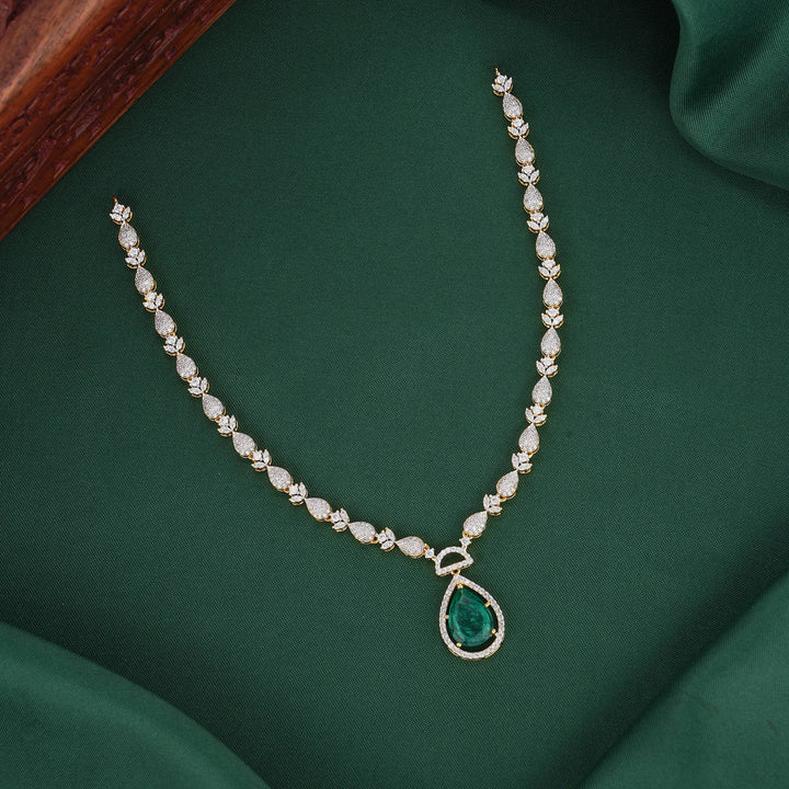Luxury Diamond Design Short Necklace