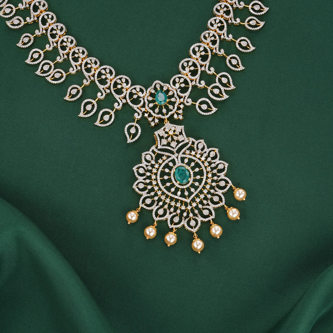 Zinthu Long Avikam Necklace
