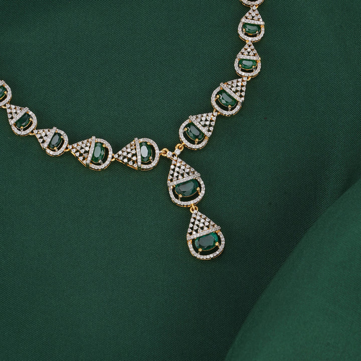 Trendy & Glow Avikam Necklace Set