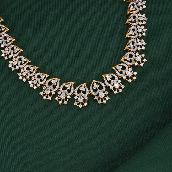 Grand Luxe Avikam Necklace Set