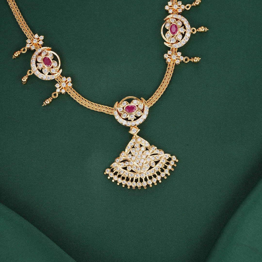 Zyvikaa Attigai Necklace