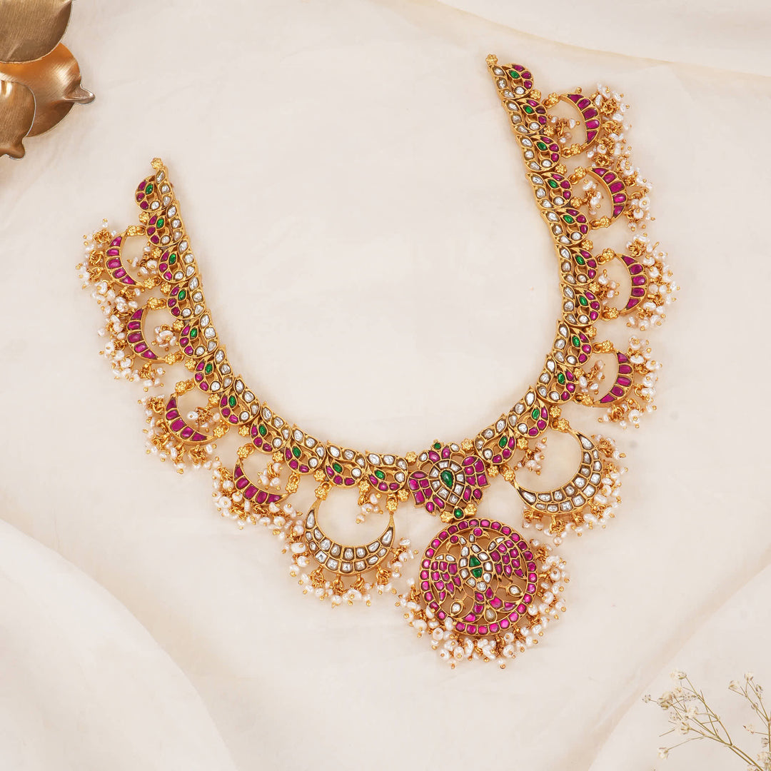 Shinning Kundan Short Necklace