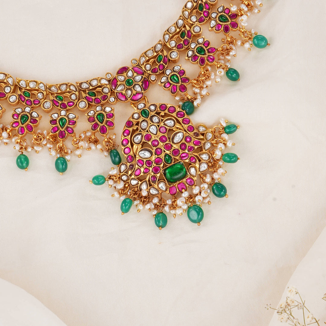 Luxury Kundan Short Necklace