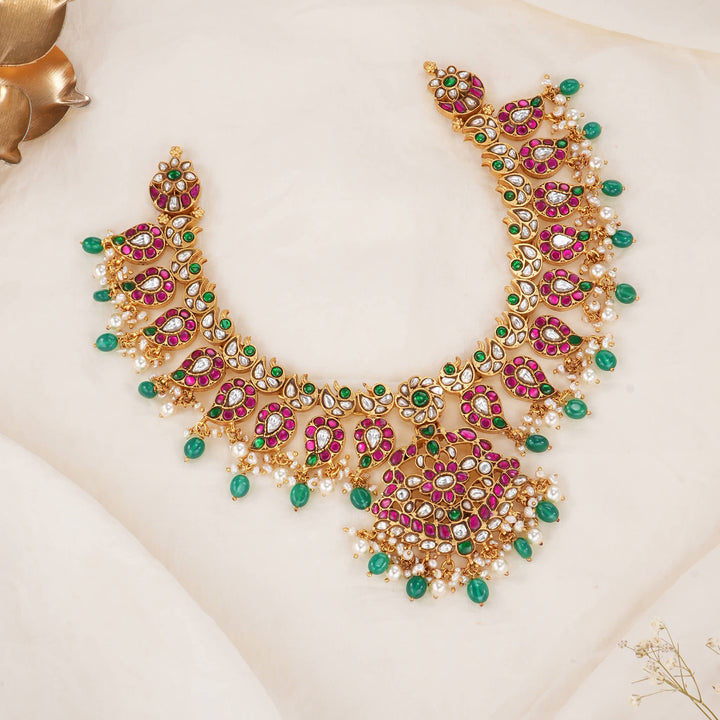 Navishkaa Kundan Short Necklace