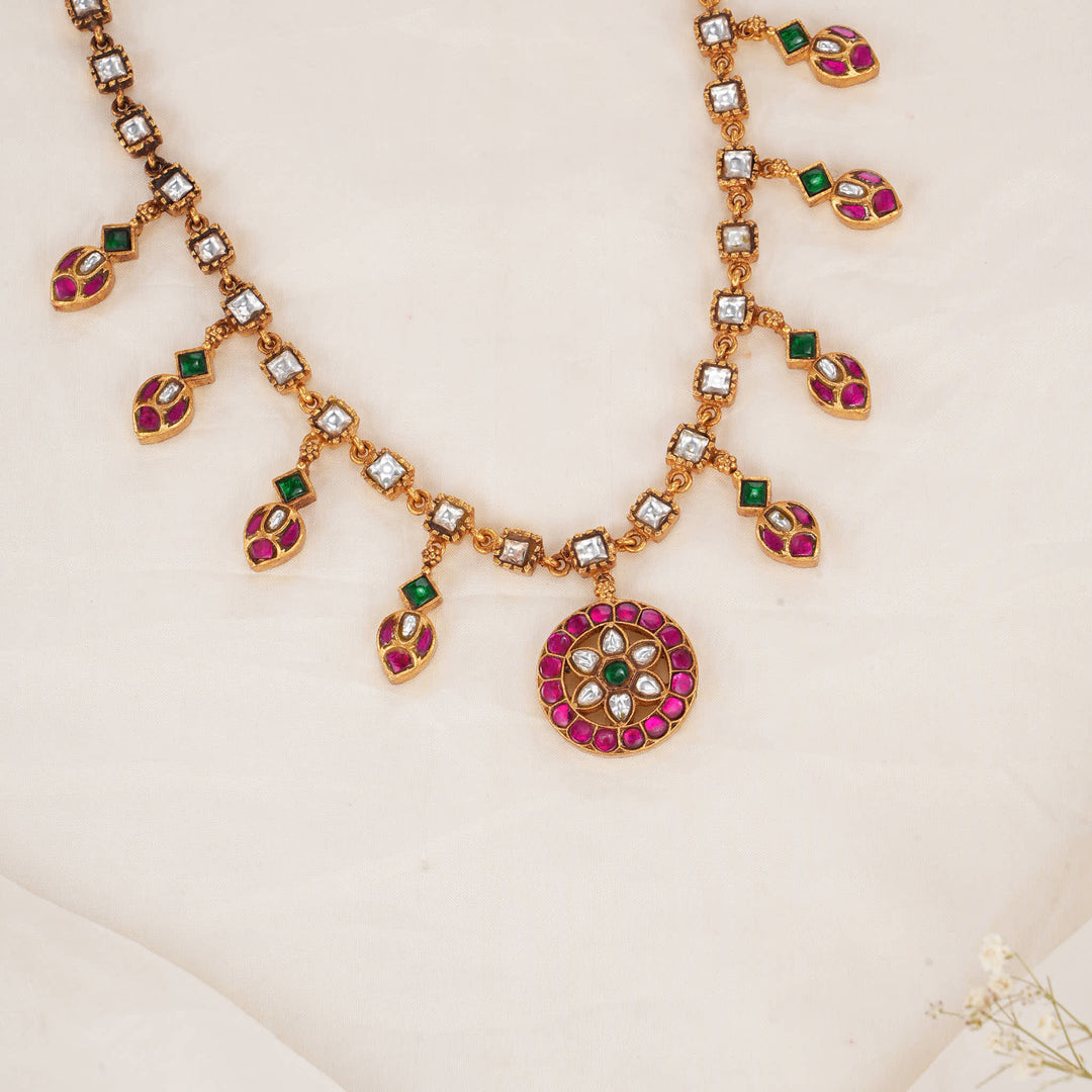 Bhavikaa Kundan Short Necklace