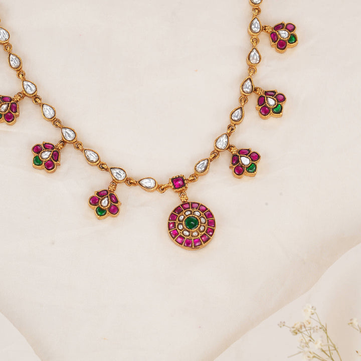 Radiant Kundan Short Necklace