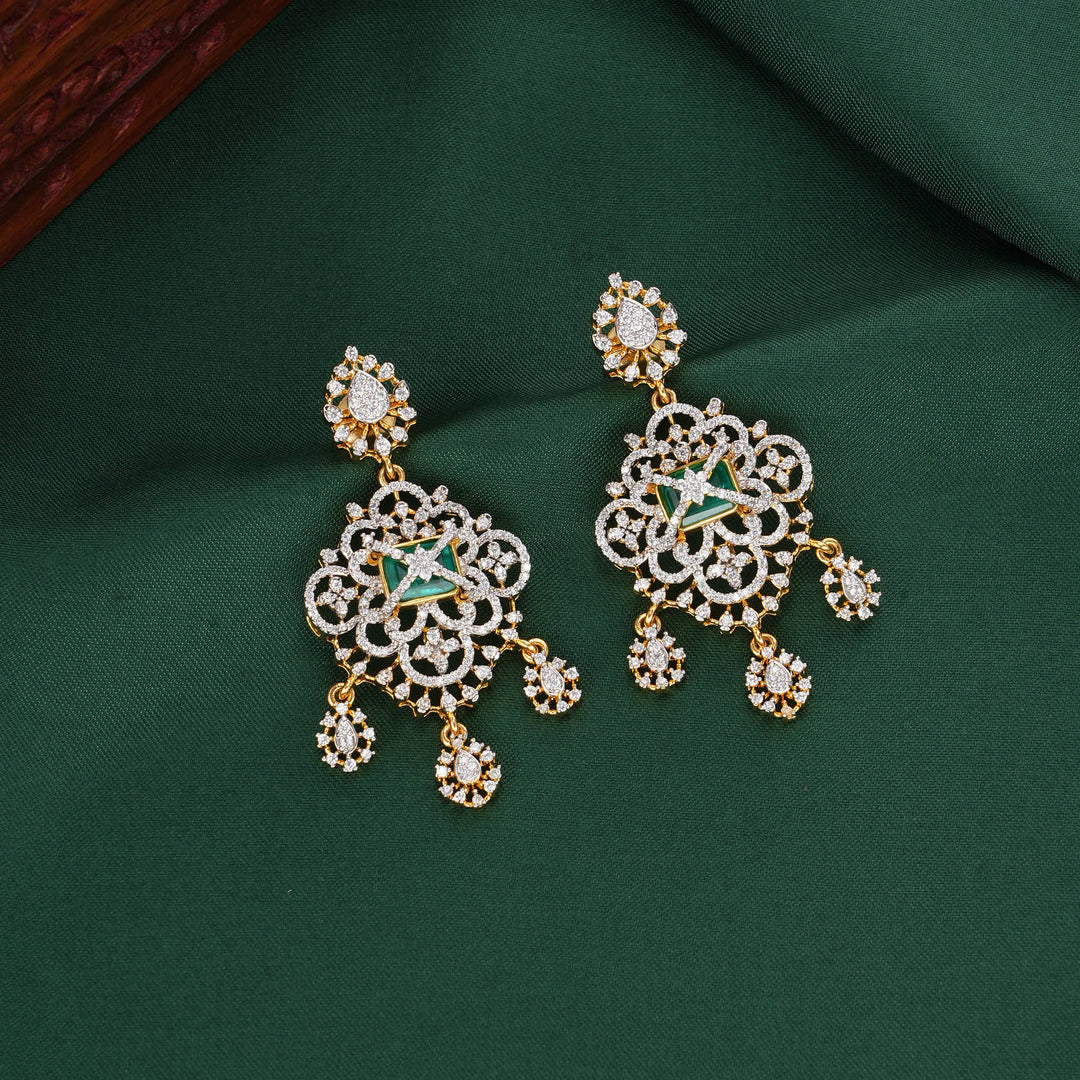 Luxurious Diamond Design Necklace Set