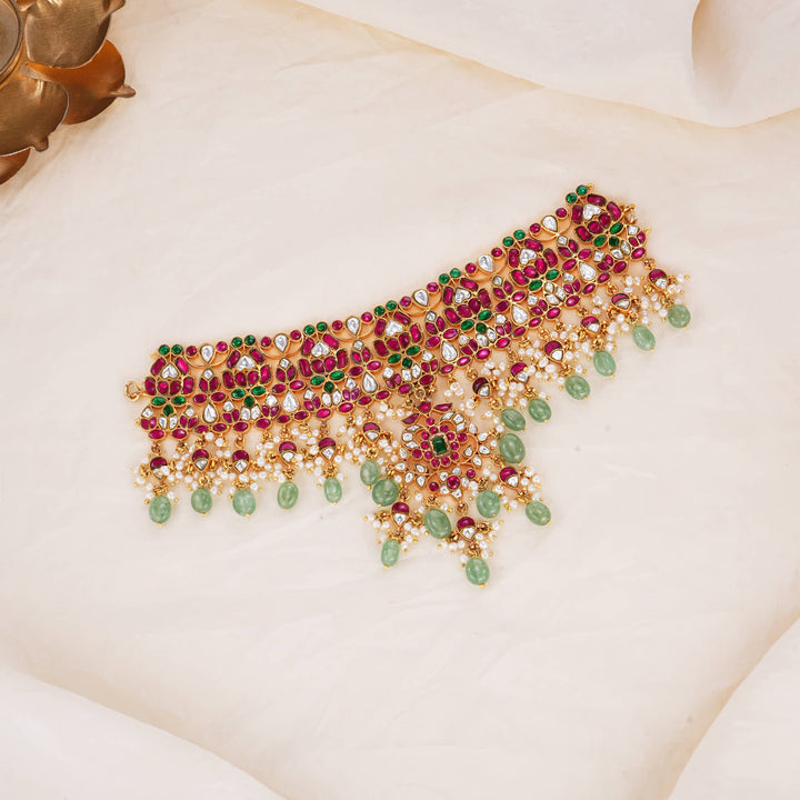 Aavya Kundan Choker