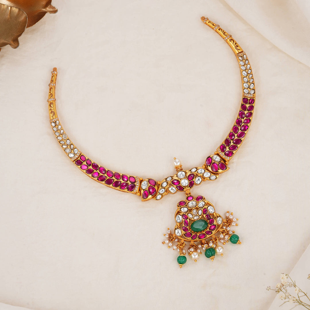 Nidharshana Kundan Short Necklace