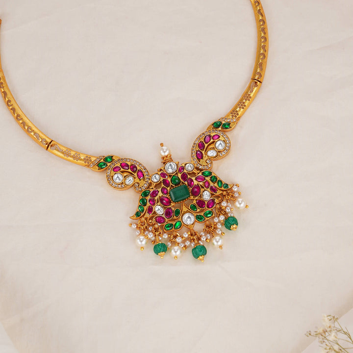 Nishitha Kundan Short Necklace