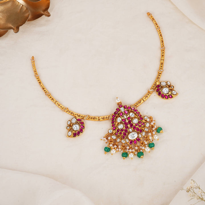 Padmika Kundan Short Necklace