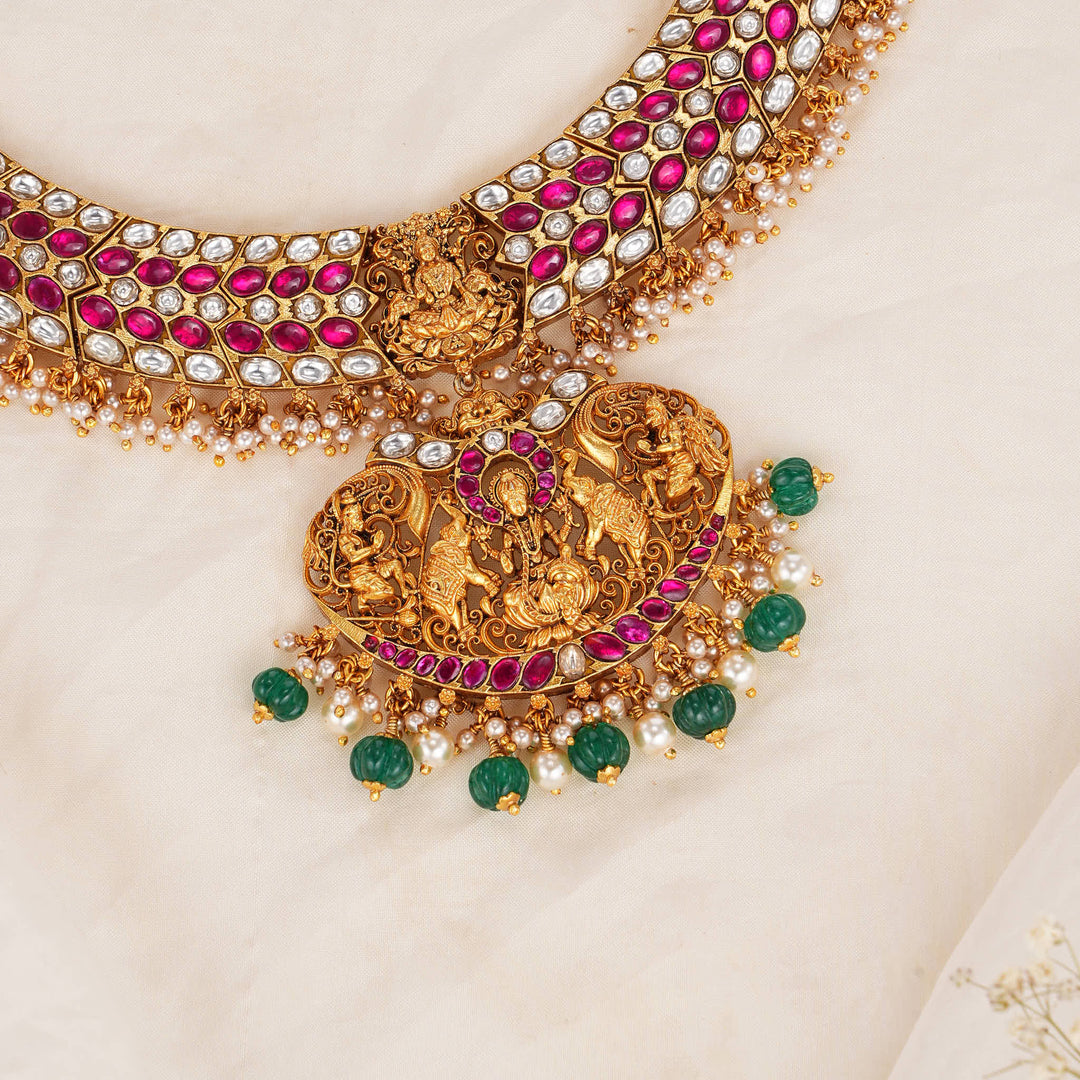 Viyana Kundan Short Necklace