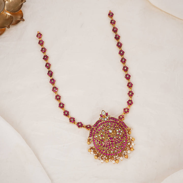 Vedhikaa Kundan Long Necklace