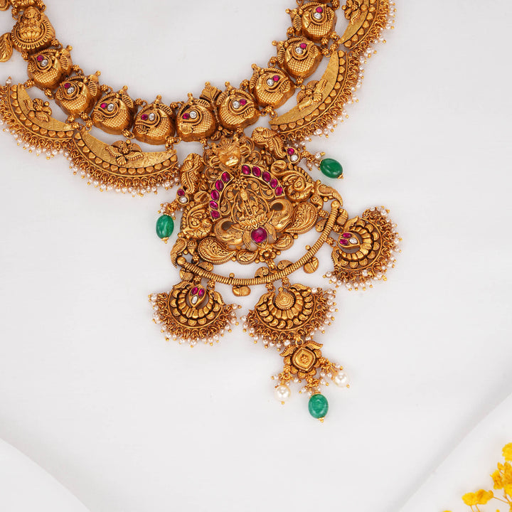Radhinka Nagas Short Necklace