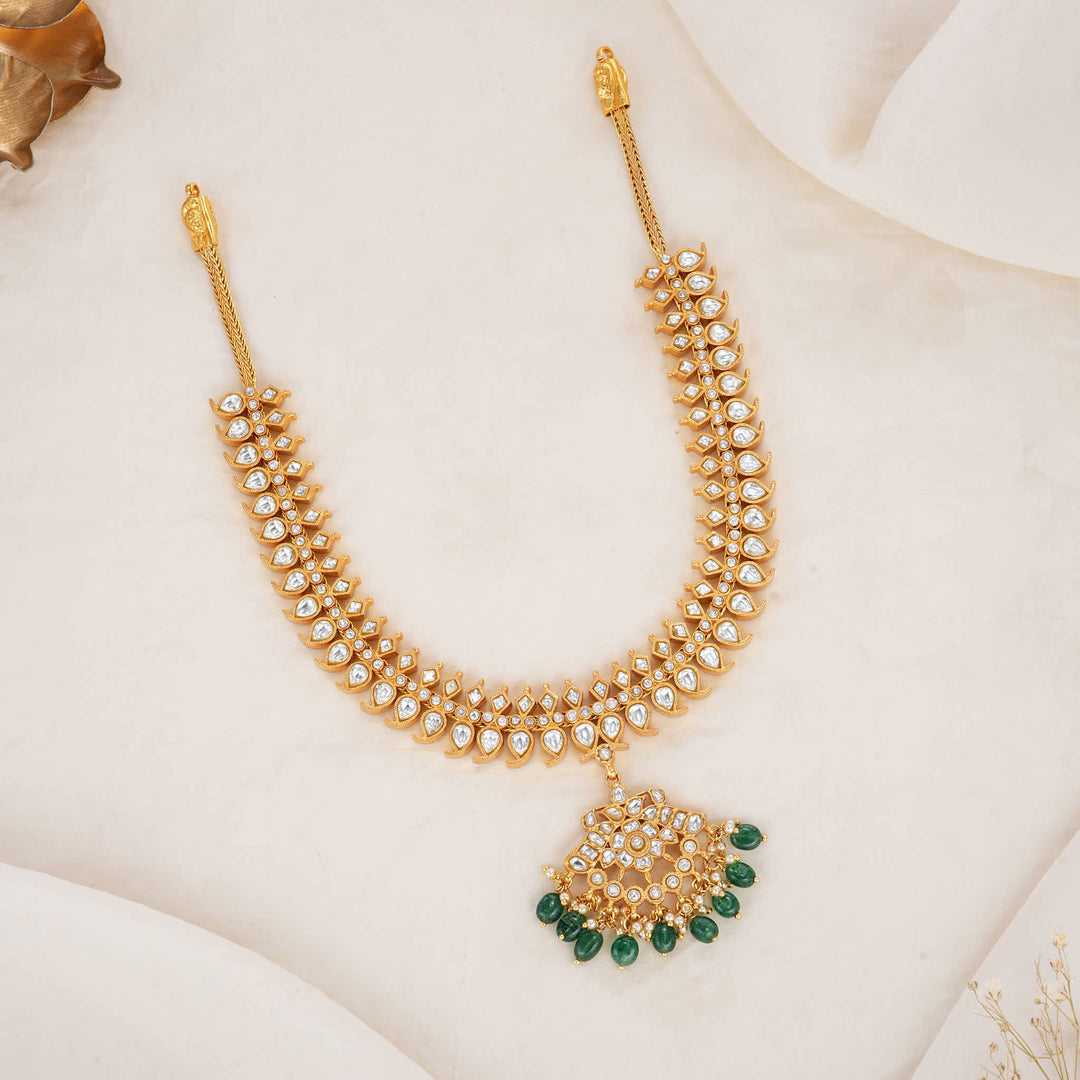 Athesha Reversible Kundan Short Necklace