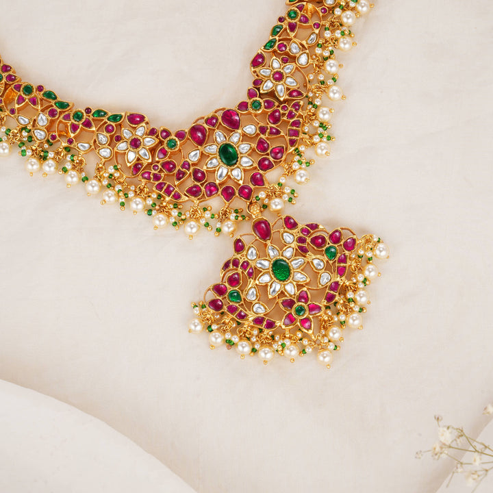 Yashmikaa Kundan Short Necklace