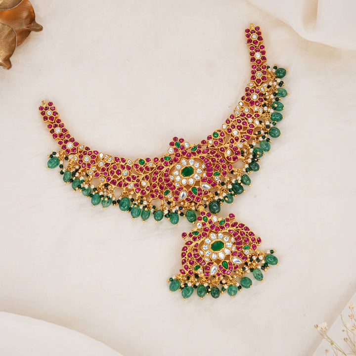 Ishmira Kundan Short Necklace