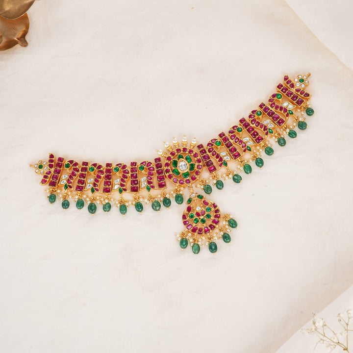 Sharinkaa Kundan Choker