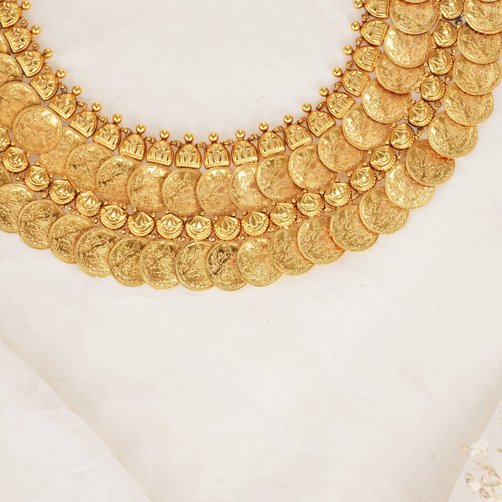 Gorgeous Nagas Short Necklace
