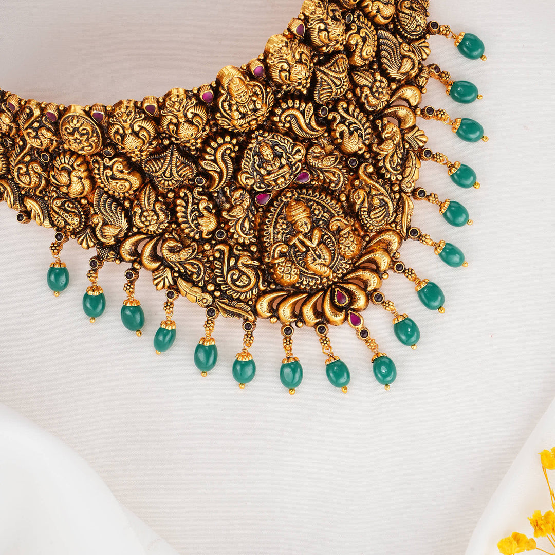 Srisha Nagas Choker