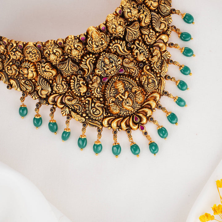 Srisha Nagas Choker