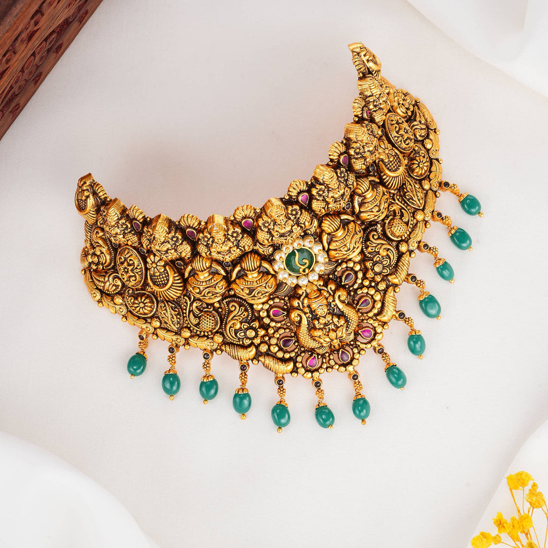 Thrishka Nagas Choker