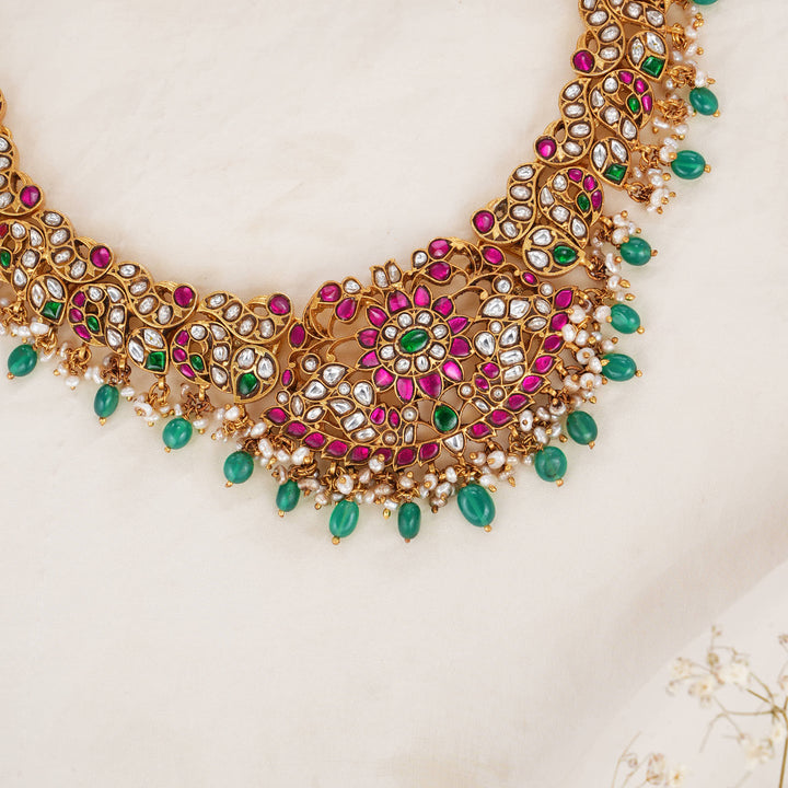 Rashika Kundan Short Necklace