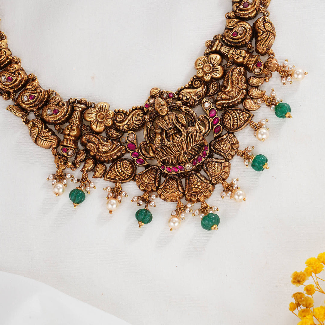 Ahanikha Nagas Short Necklace
