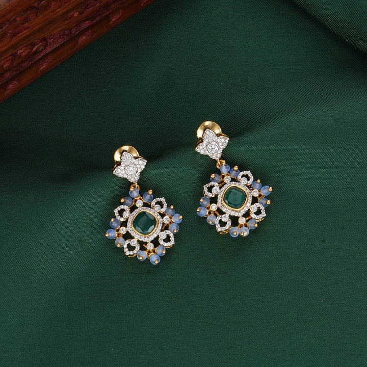 Saanvikaan  Diamond Design Necklace Set