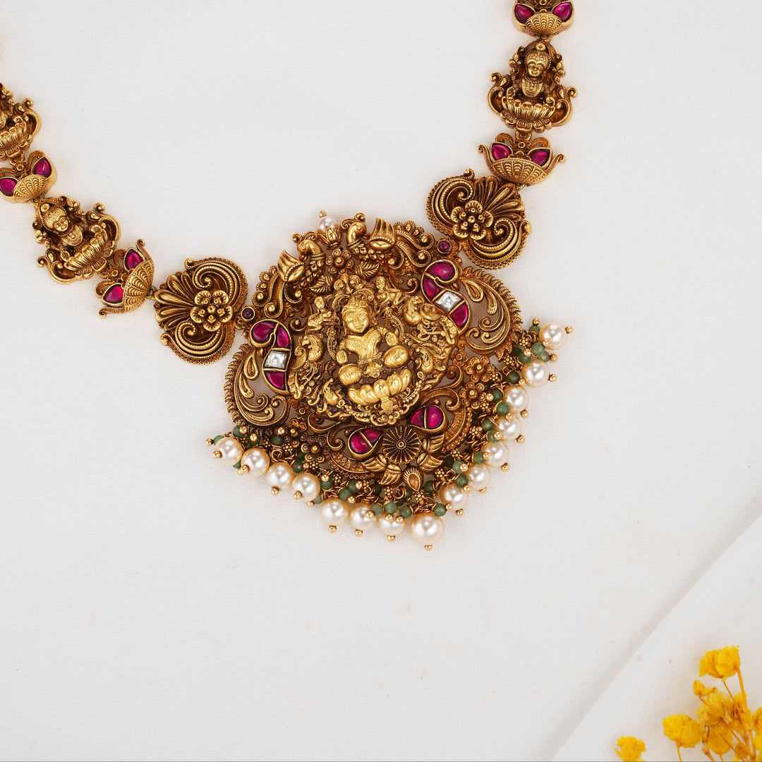 Prashikha 3D Spl Short Necklace Set