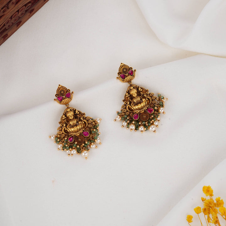 Prashikha 3D Spl Short Necklace Set