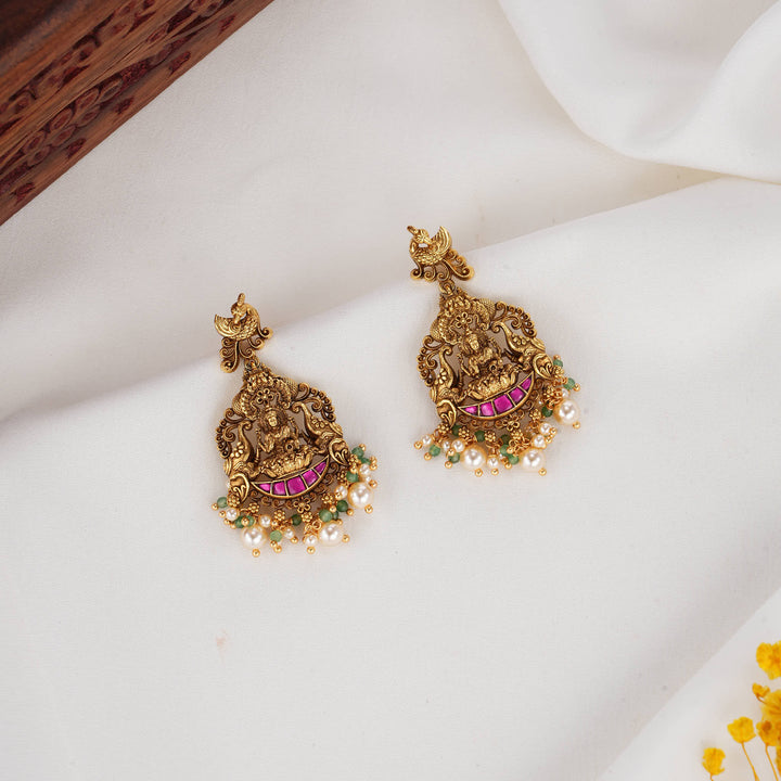 Traditional 3D Spl Short Necklace Set