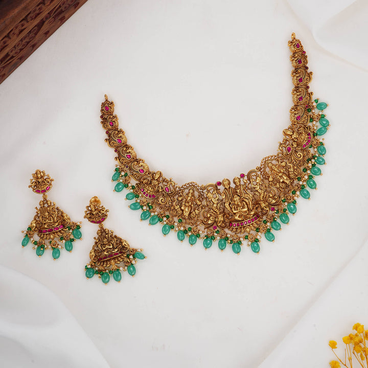 Traditional 3D Spl Short Necklace Set