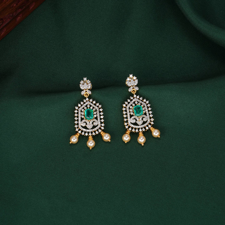 Naviya Diamond Design Necklace Set