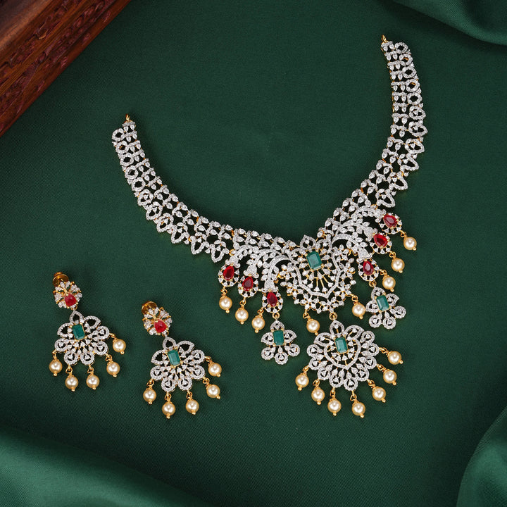 Admirable Diamond Design Necklace Set