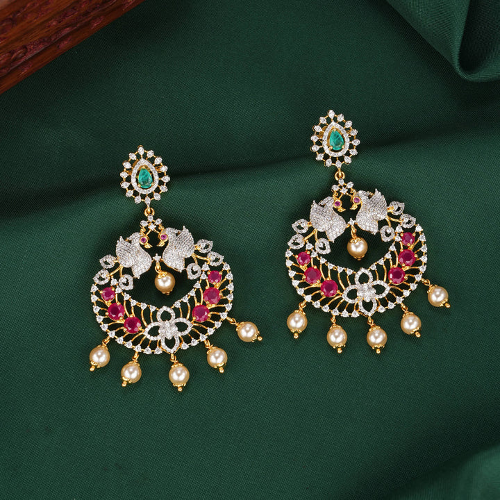 Dhashikha Diamond Design Necklace Set