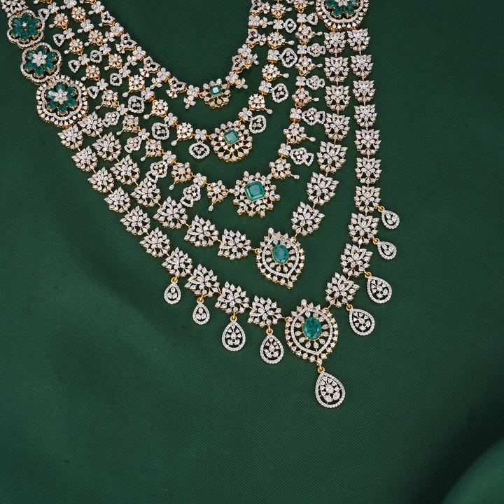 Layer Charm Diamond Design Necklace Set